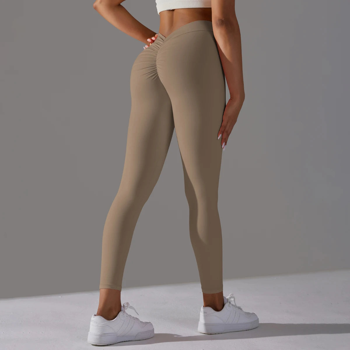 V-Waist Scrunch Leggings