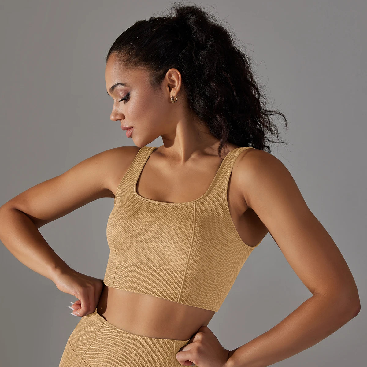 Seamless Padded Comfort Crop