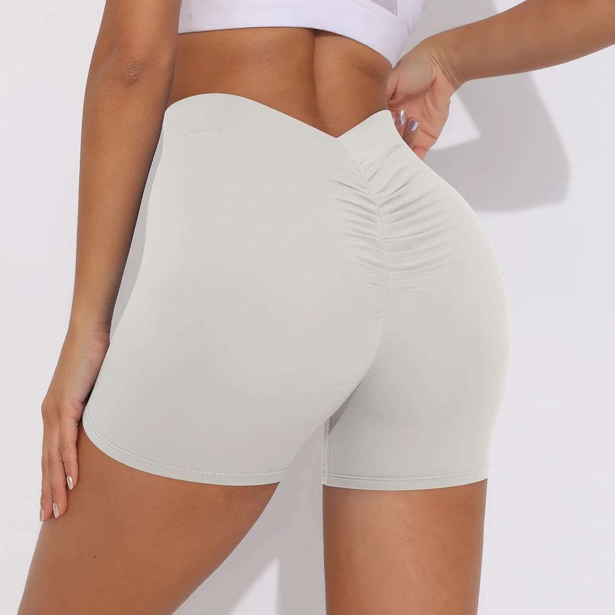 High-Waist Stretch Shorts – Sculpting & Comfortable