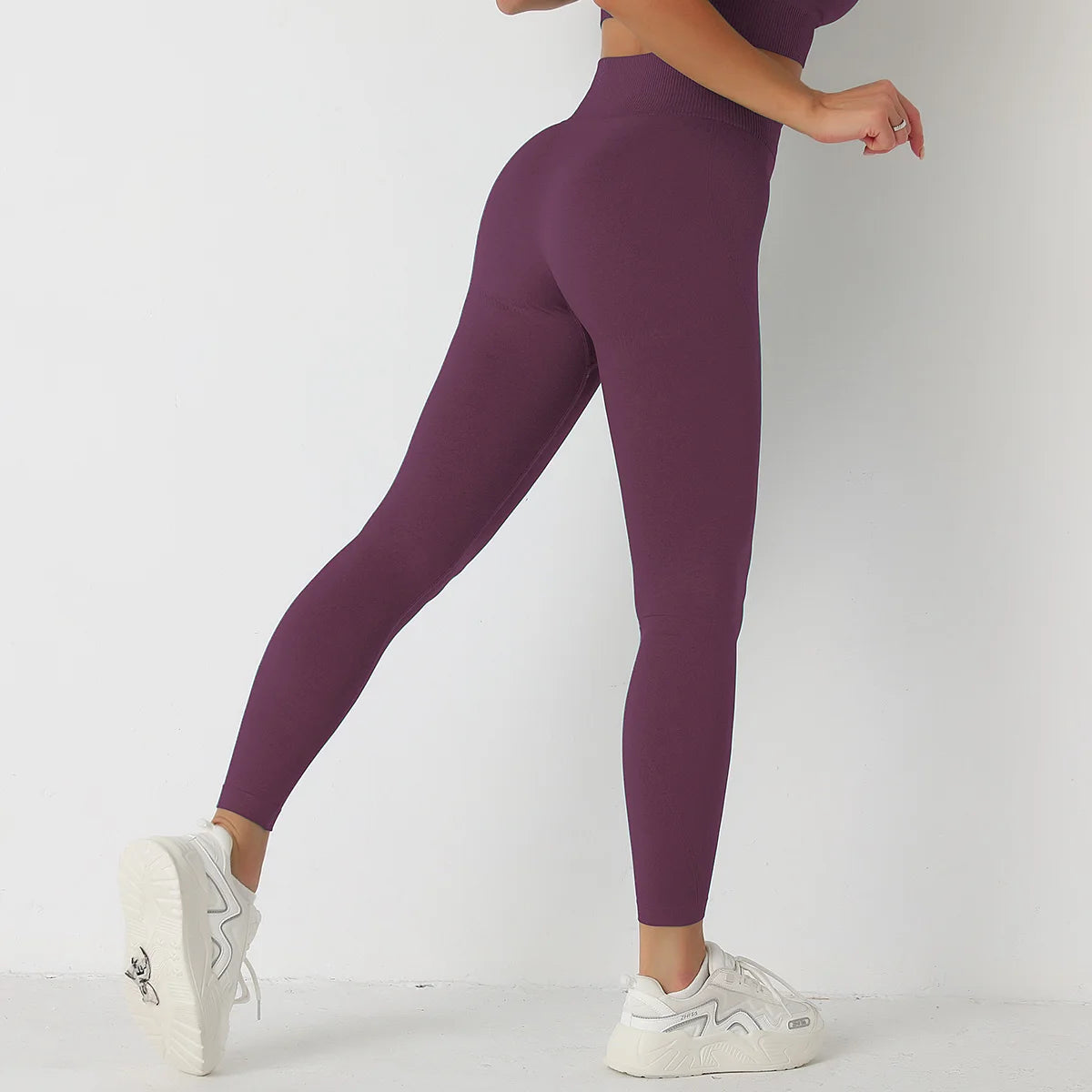 High-Waist Seamless Scrunch Leggings