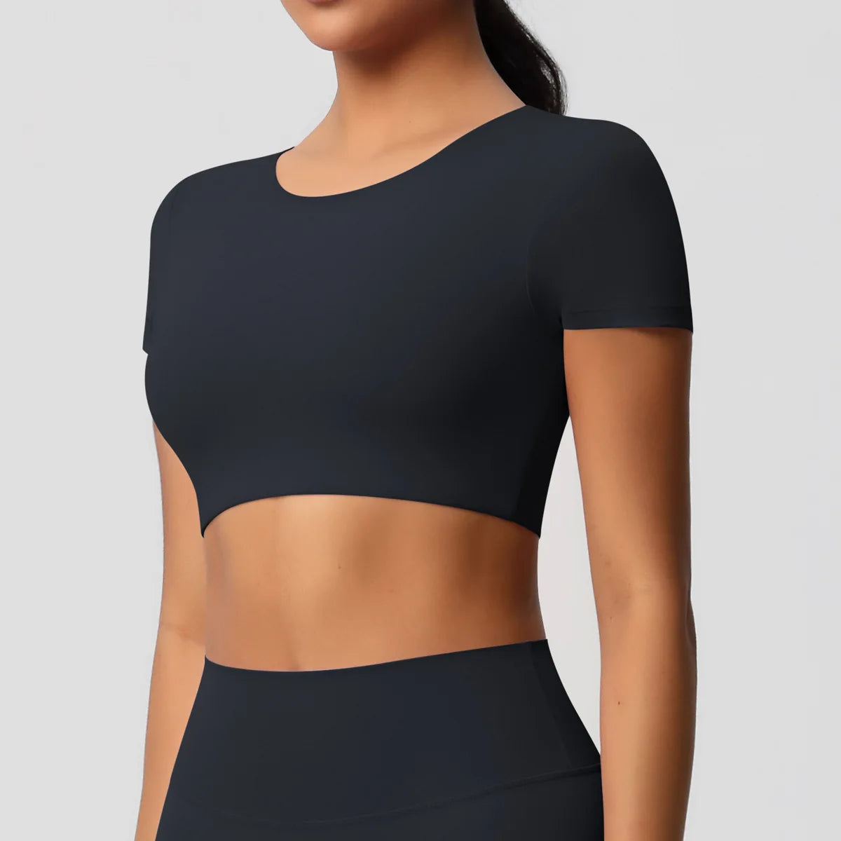 Women's Gym Crop Top – Slim Fit & Quick-Dry