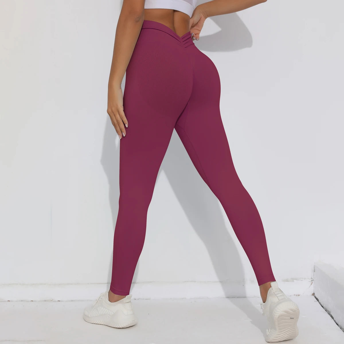 V-Waist Scrunch Leggings