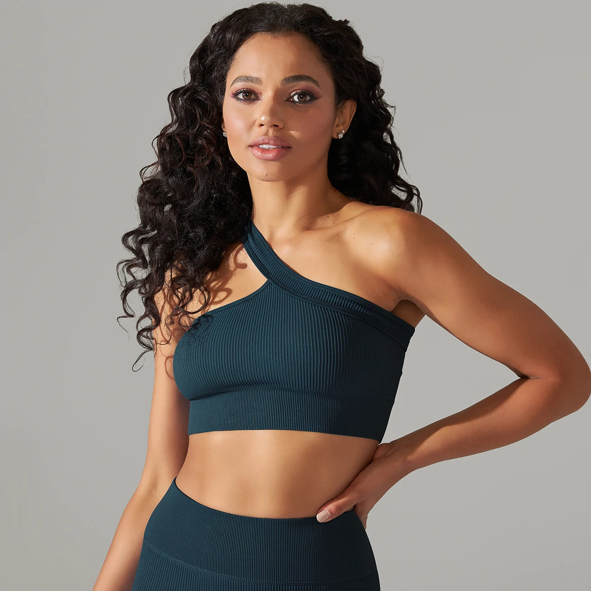 Women’s One-Shoulder Sports Bra