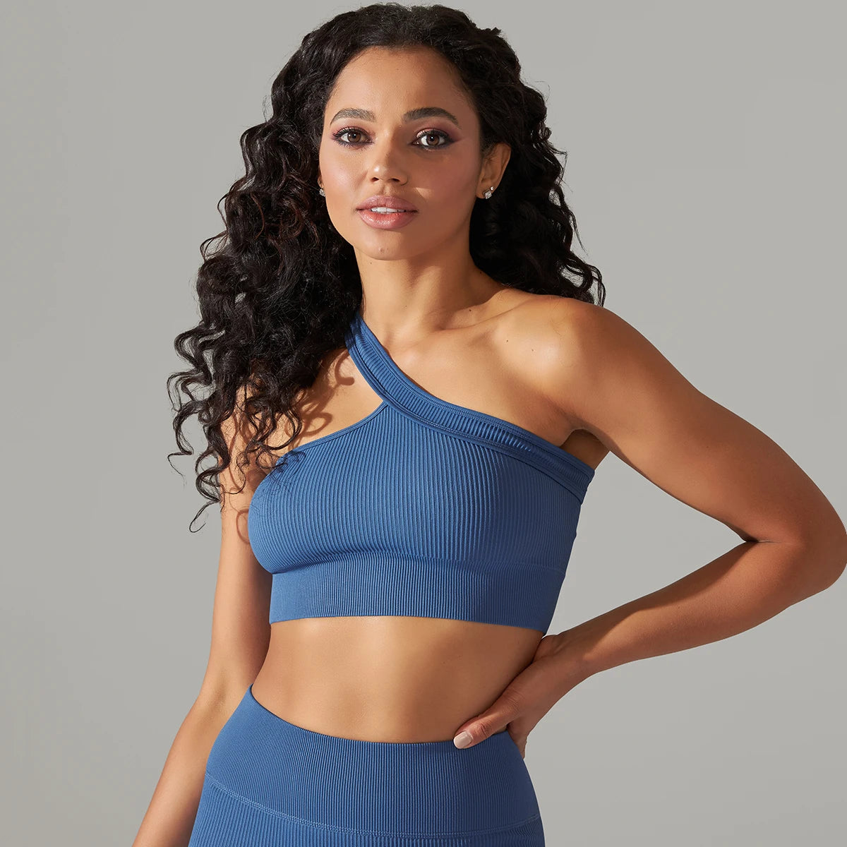 Women’s One-Shoulder Sports Bra