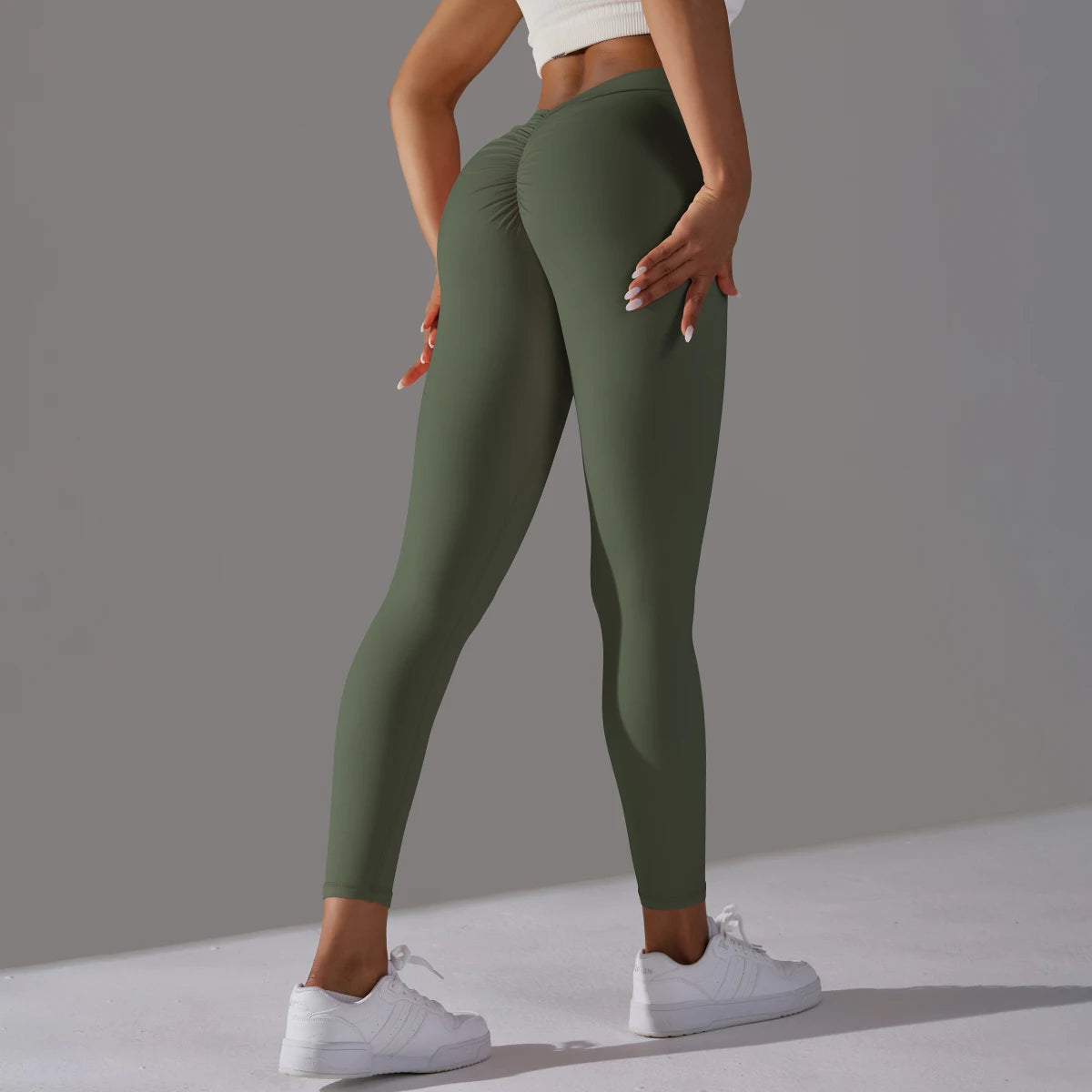 V-Waist Scrunch Leggings