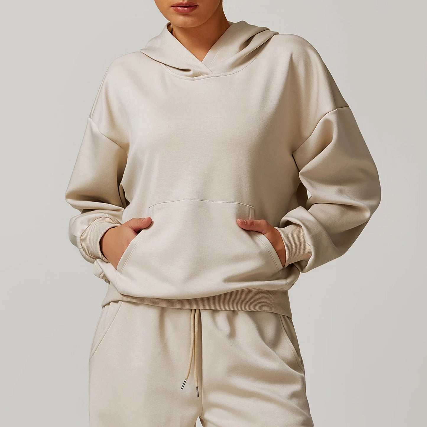 Women's Long-Sleeve Hoodie – Casual & Sporty