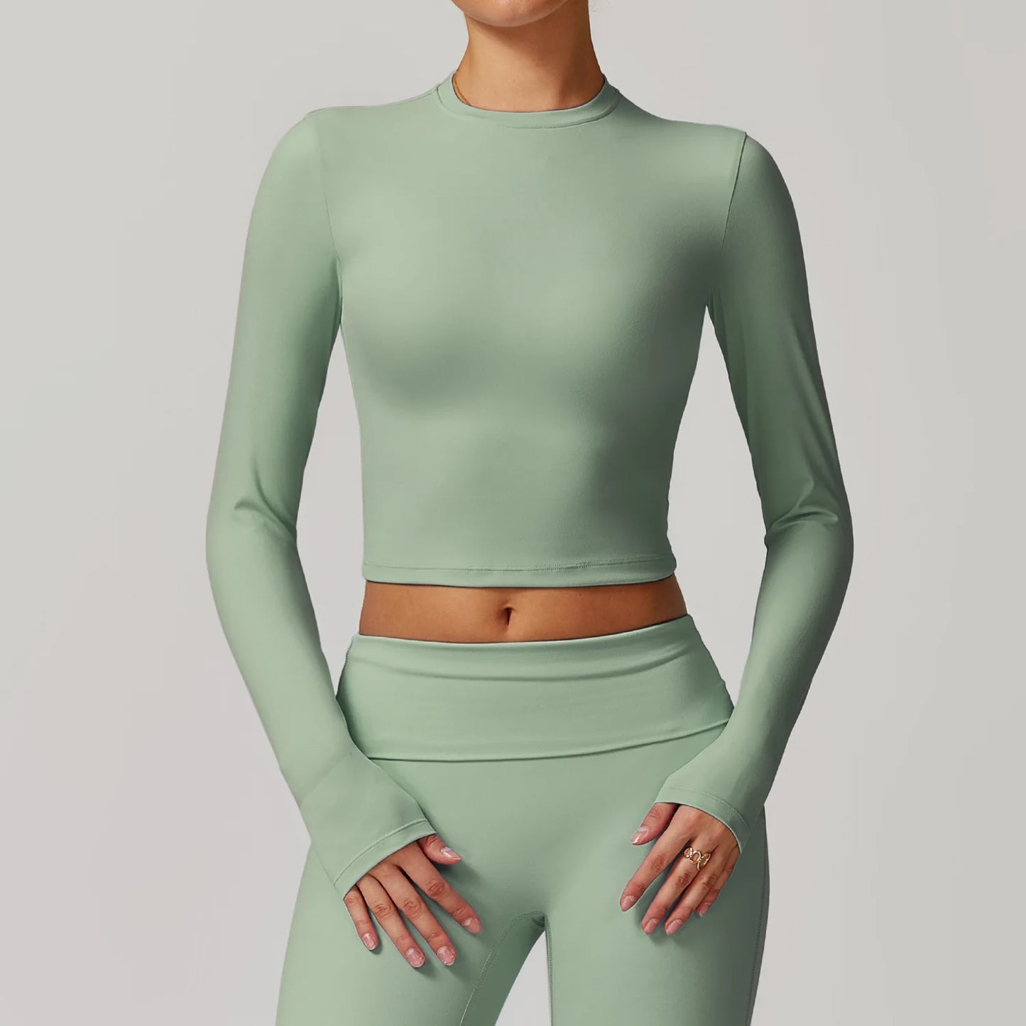 Women's Long-Sleeve Winter Crop Top – Breathable & Stretchy