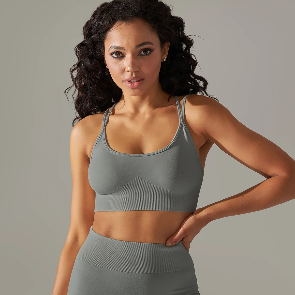 Women's Seamless Cross-Strap Bra