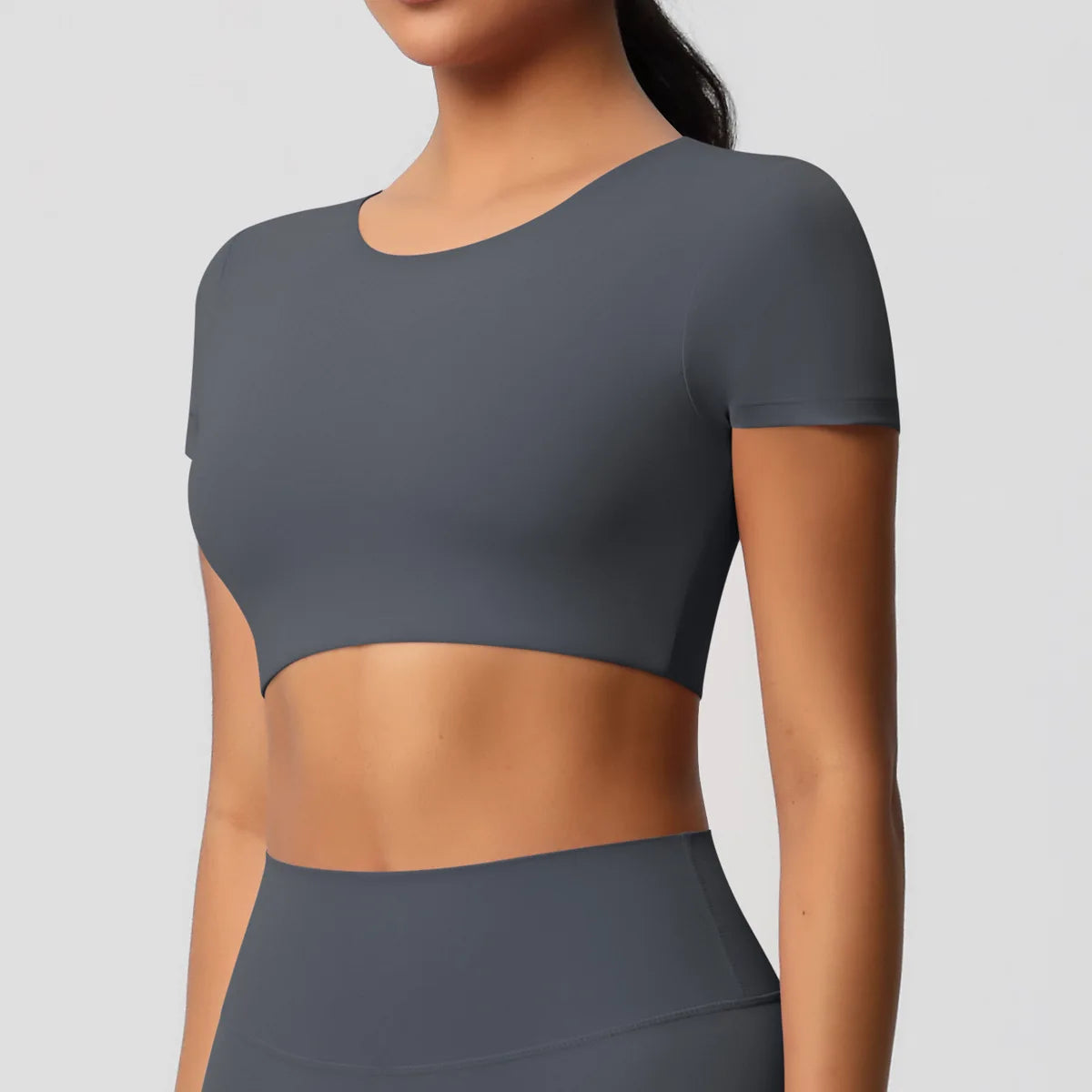 Women's Gym Crop Top – Slim Fit & Quick-Dry