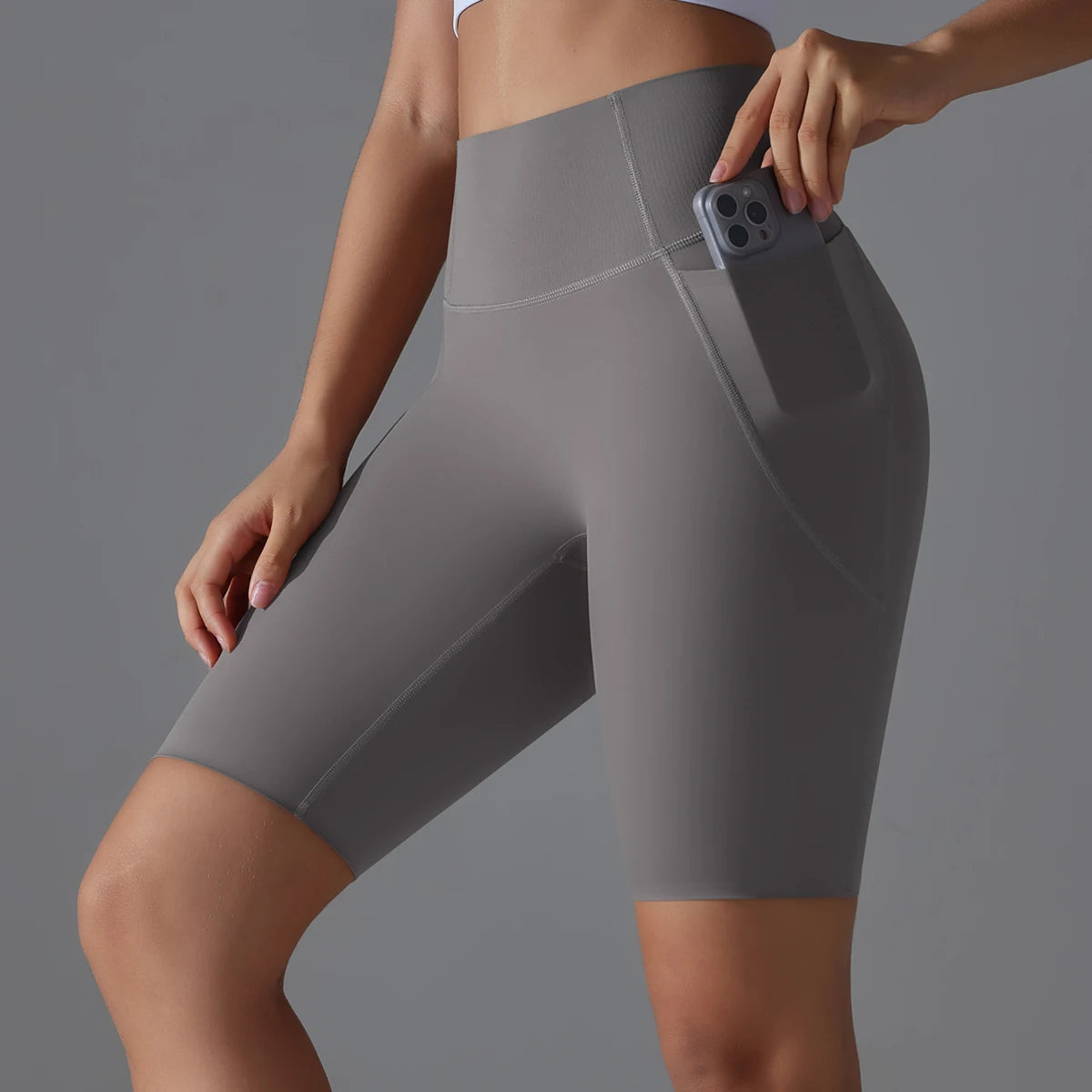 Seamless High-Waist Shorts – Comfortable & Supportive