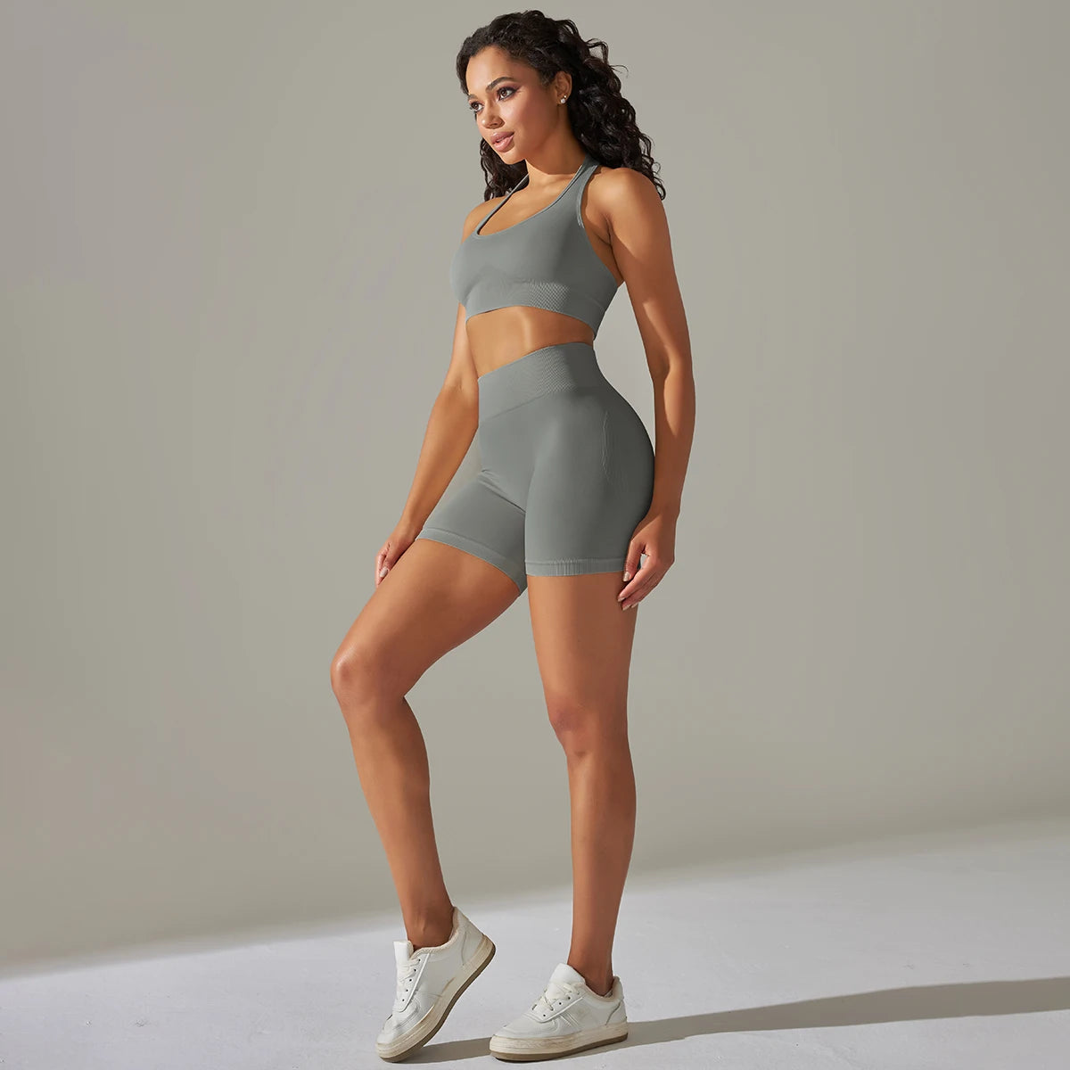 Seamless Set with Shorts