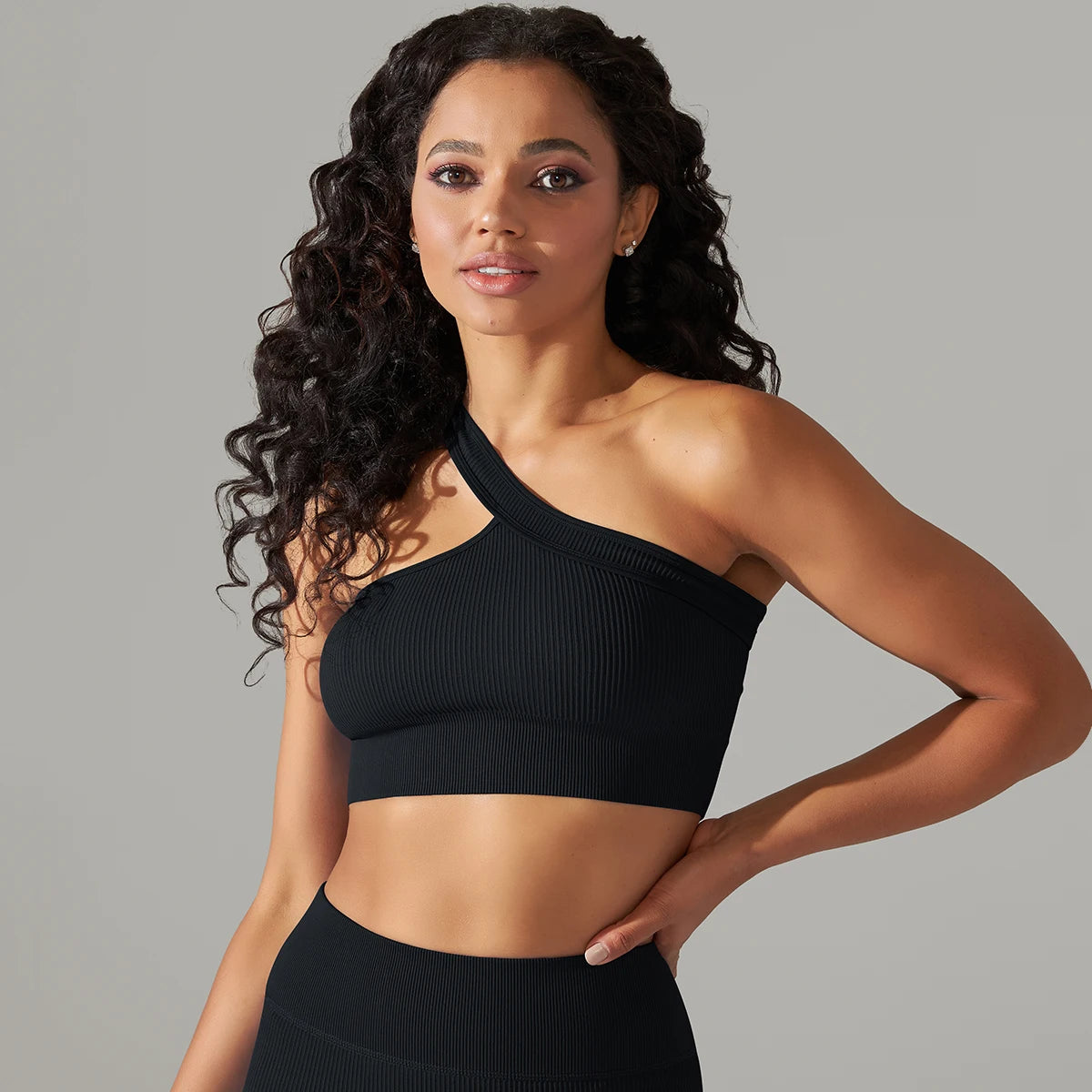 Women’s One-Shoulder Sports Bra