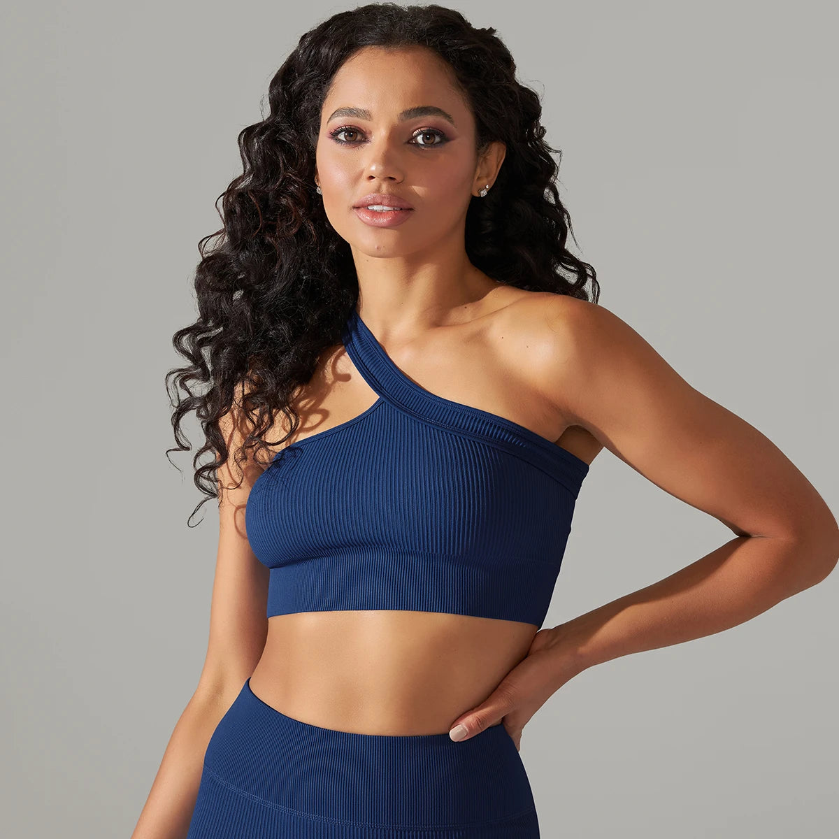 Women’s One-Shoulder Sports Bra