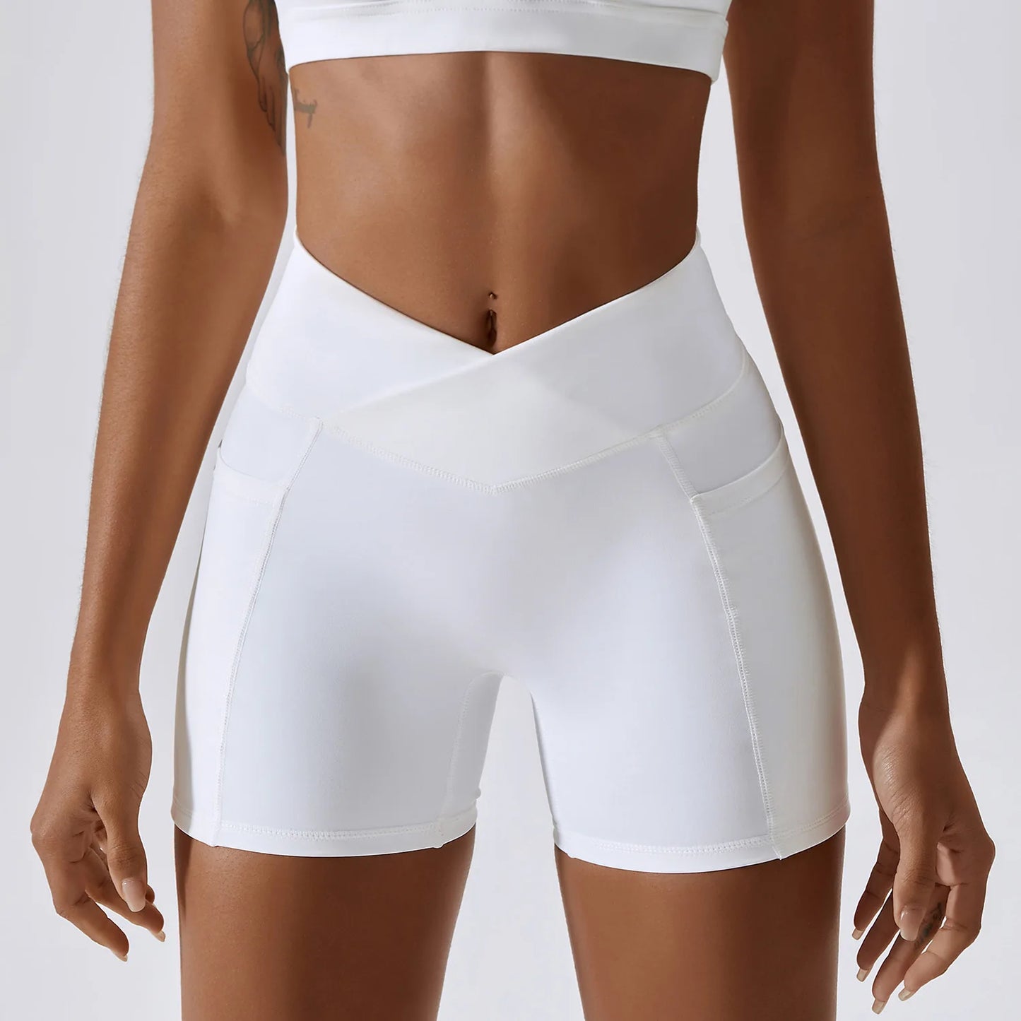 Crossover High-Waist Shorts – Soft & Supportive