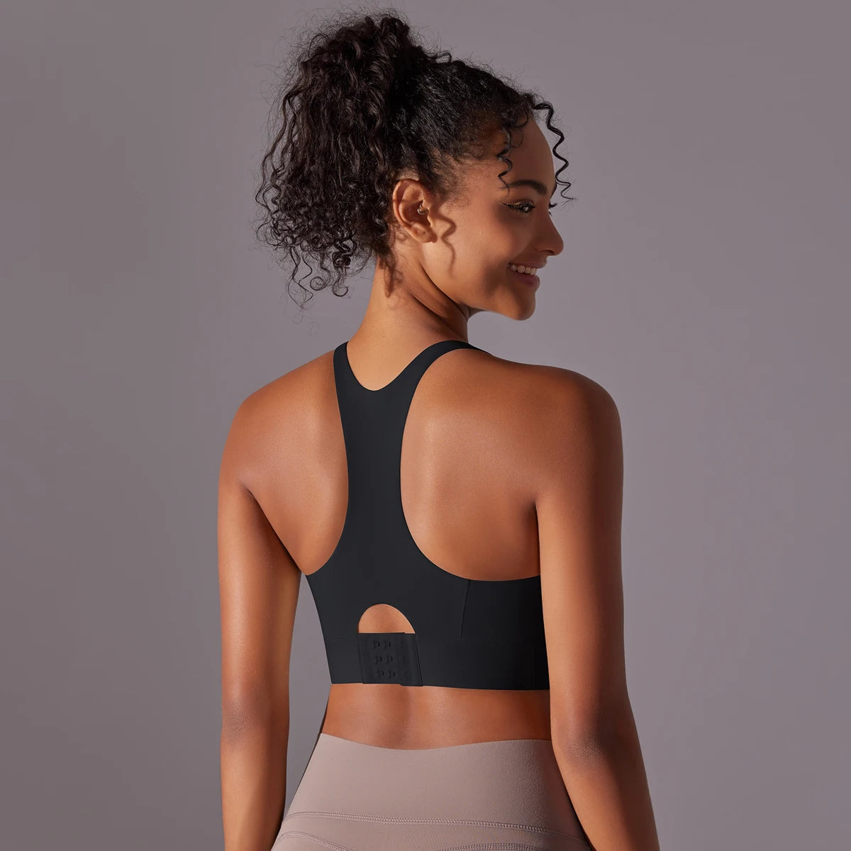 Women’s Criss-Cross Back Sports Bra